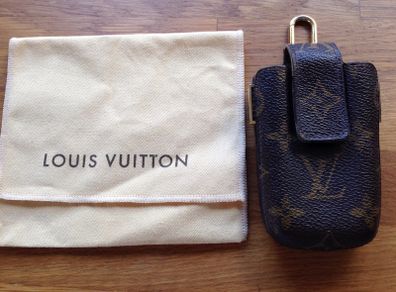 100% Authentic Louis Vuitton Mobile Phone Holder