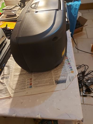 Samsung CD Player Stereo Radio Cassette Recorder, Model RCD-1650, Dual Tape Deck and Radio working fine, CD Player struggling to spin