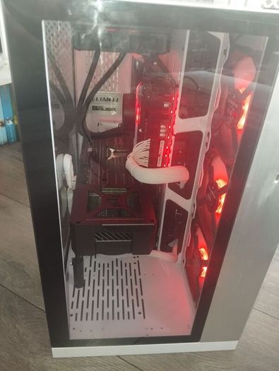 PC Ryzen 5800x and RX 9070