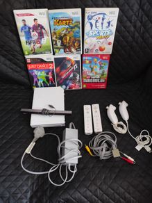 Wii bundle with 6 games