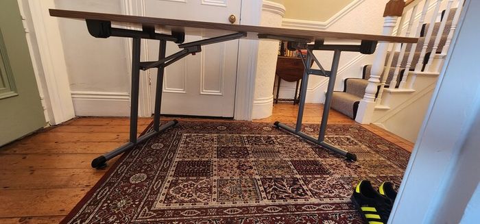 Folding work desk