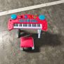 Piano for kids in good working condition Image 6
