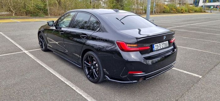 BMW 3 Series 330e G20 LCI  Sport Spec