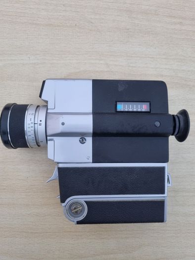 Vintage Movie Camera - Sankyo Super CM 400