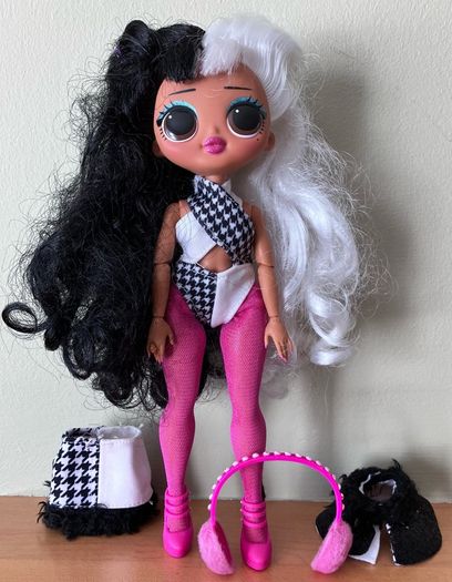LOL OMG Disco Dollie Doll