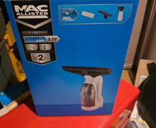 Mac Allister Cordless Window vacuum