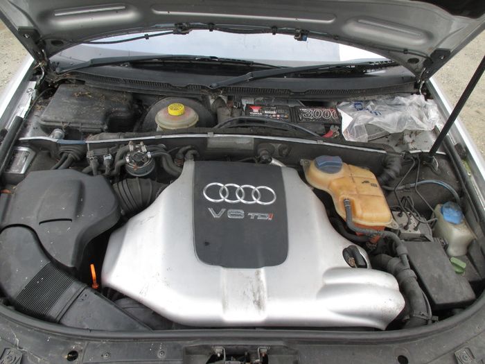 2000 Audi A6   2.5 Tdi  V6