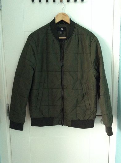 H&M olive green zipped jacket