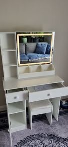Dressing table with stool New
