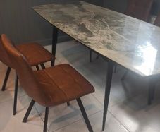 Extendable Dining Table