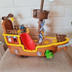 Jake and the neverland pirate ship