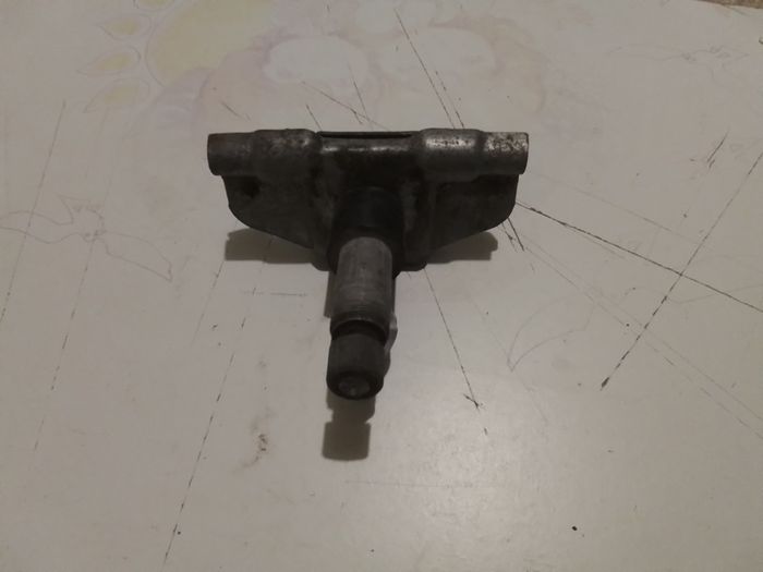 Austin A40 Wiper Spindel.
