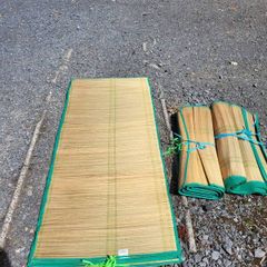 25 Beach Mats