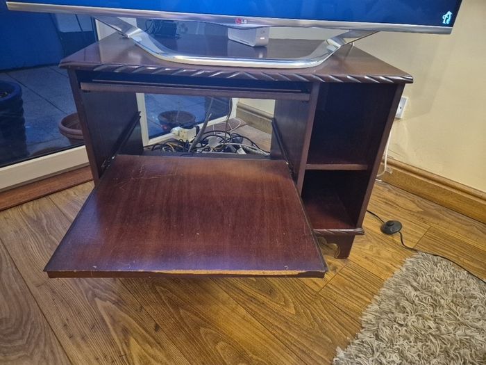 TV Cabinet