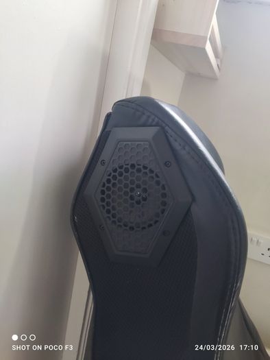 X Rocker Large Leather Foldable Floor Gaming Chair Vs Built in Stereo Sound Vs Subwoofer and MP3 .