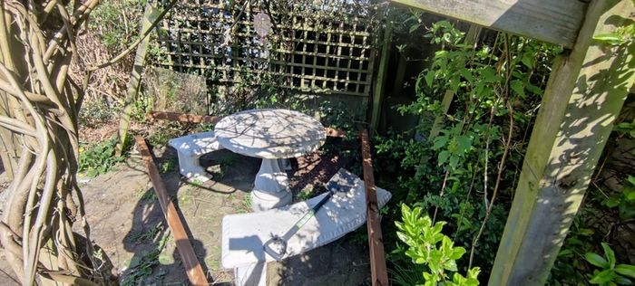 Pre-cast concrete Garden Furniture