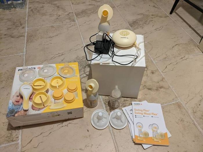 Medela Swing Maxi double breast pump