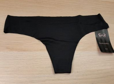 Hunkemoller invisible string