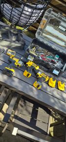 dewalt 10.8v bundle ,,garage clean out