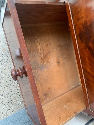 Antique Chest Drawers