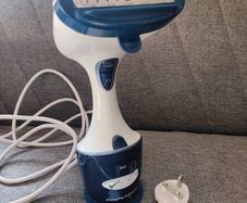 Morphy Richards Handheld Garment Steamer