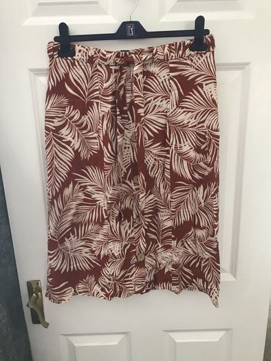 skirt