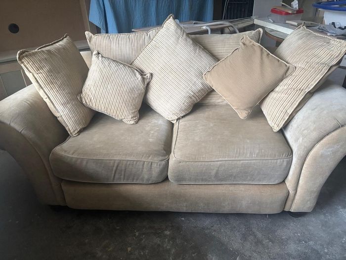 Free Sofas (2)