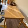 Dining table Image 2