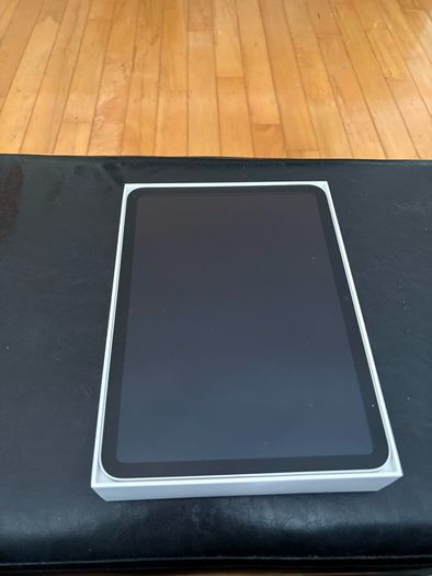 iPad A16 / 128GB silver