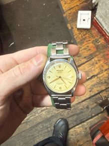 Rolex oyster 6085?