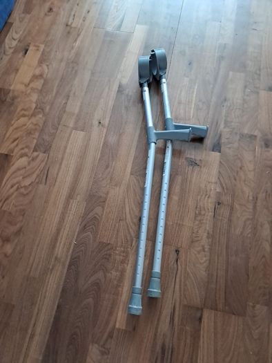 Crutches
