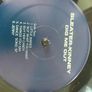 Sleater Kinney - Dig Me Out Image 3