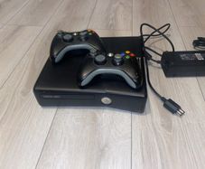 Xbox 360 Slim