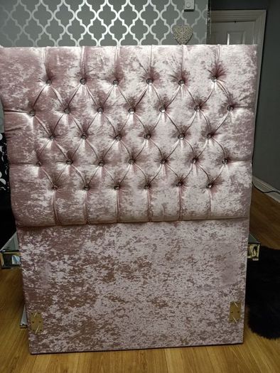 Single bed with mattress