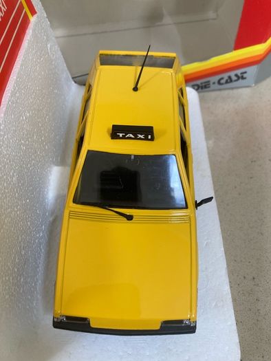 Citroen BX Taxi scale 1/25 rare