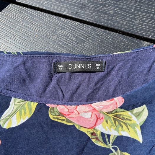 floral navy blouse size 12
