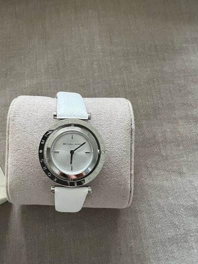 New - Michael Kors Ladies Watch