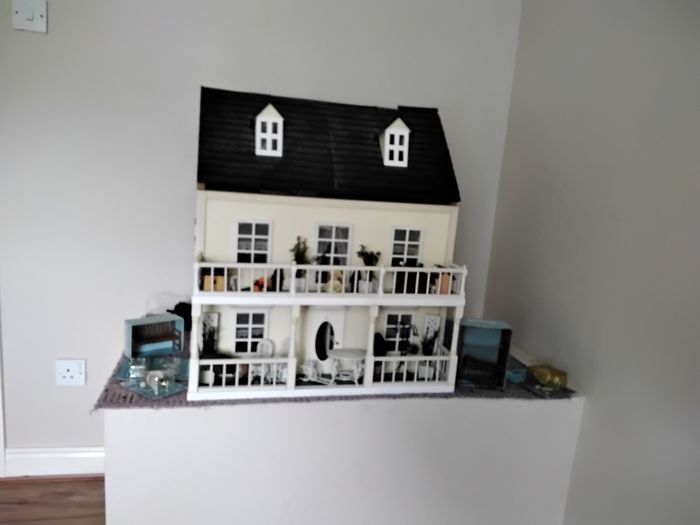 Magnificent Dolls House
