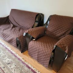 Couch set.