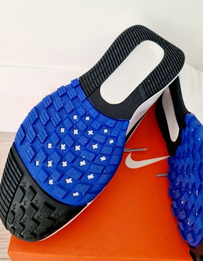 Nike trainers size UK 5 (Brand new in box)