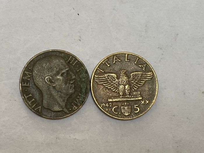 Italians 5 cents coins