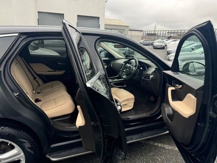 192 Jaguar F Pace