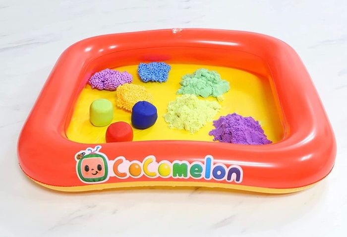 Sensory Play Set - Inflatable Play Tray, Squeezy Sand, Foam & Dough - Creative Toys