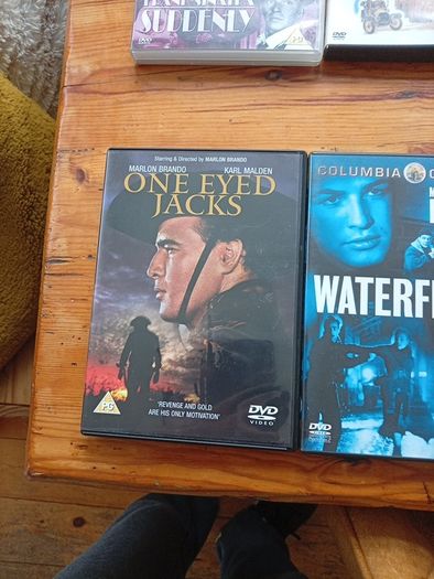 Marlon Brando oldie movies on dvd