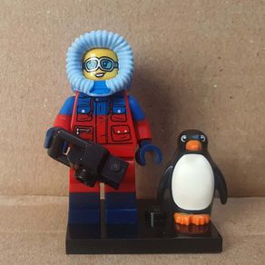 Lego CMF Series 16 COL016-07: Wildlife Photographer (2016) Price Includes P&P