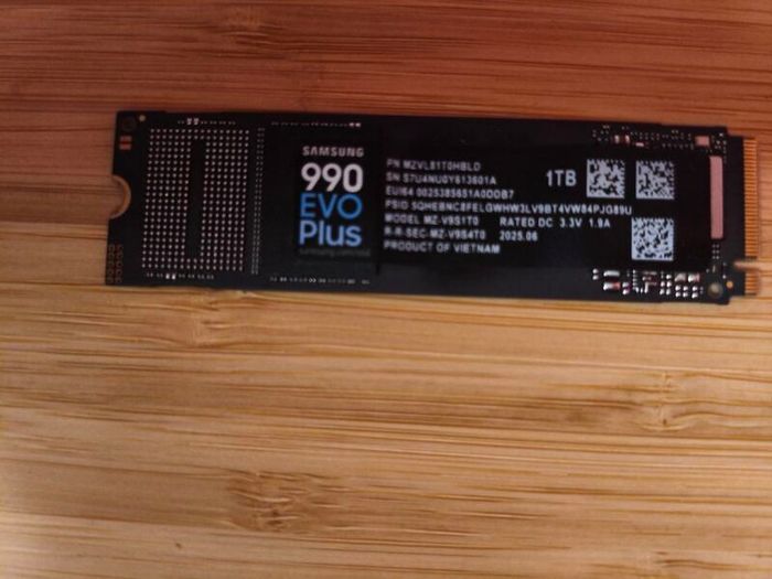 Samsung 990  Evo Plus 1 Tb Ssd