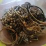 costume jewellery Image 3