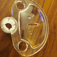 Shower soap dish