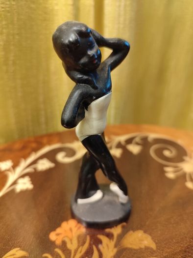 Vintage Besony Style Small Ballerina Figurine