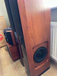 speakers jamo